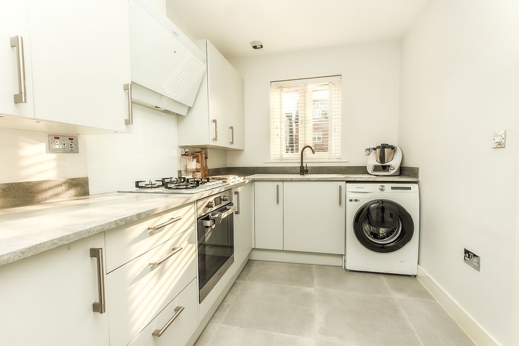 Property photo 3 of 7 Kitchen/Breakfast Room