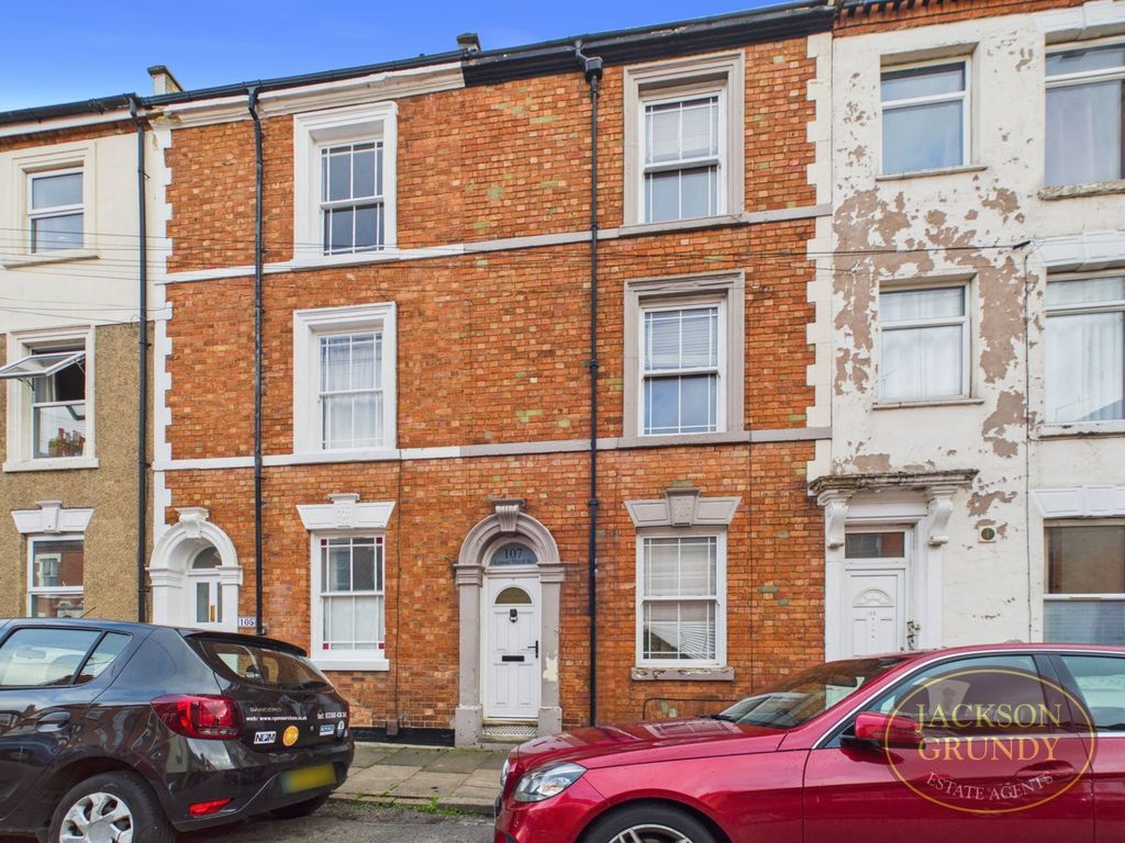 Property photo 1 of 18 Lower Thrift Street