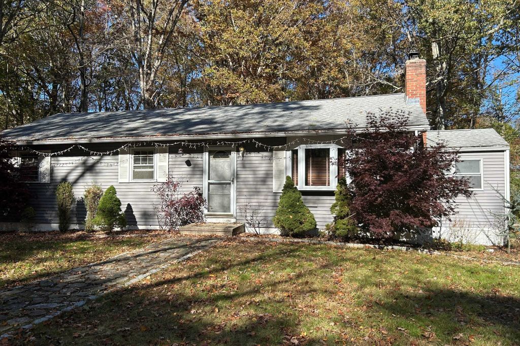 Property photo 1 of 2