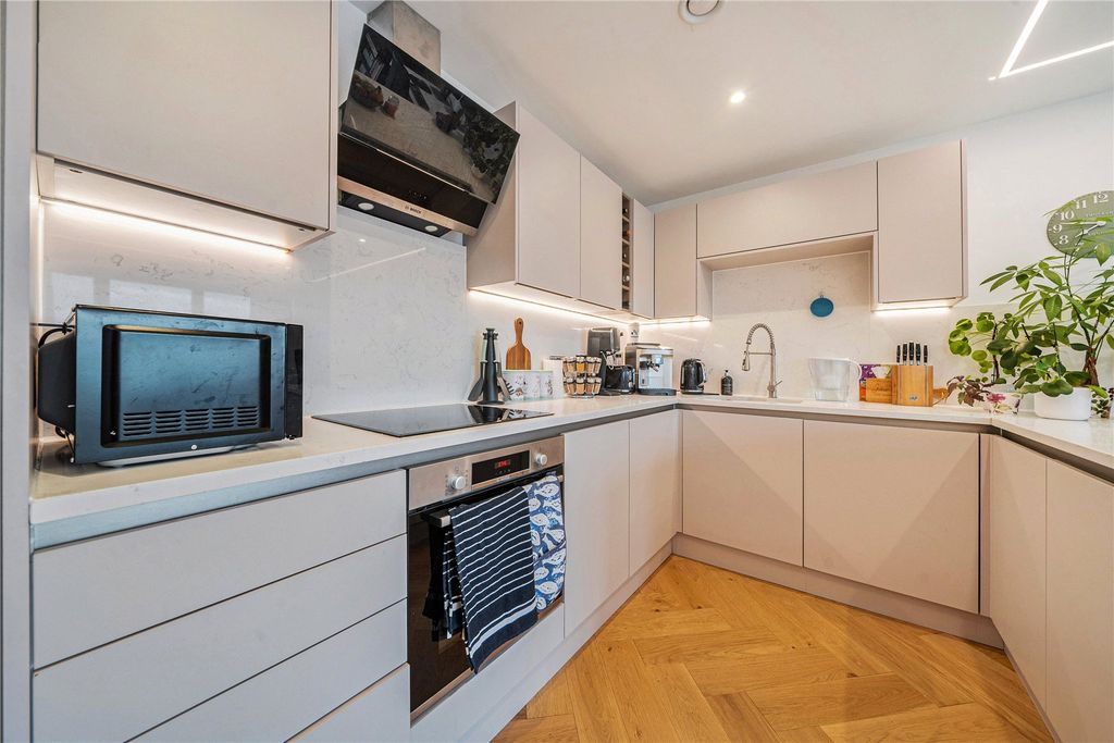 Property photo 3 of 21 Picture No. 03