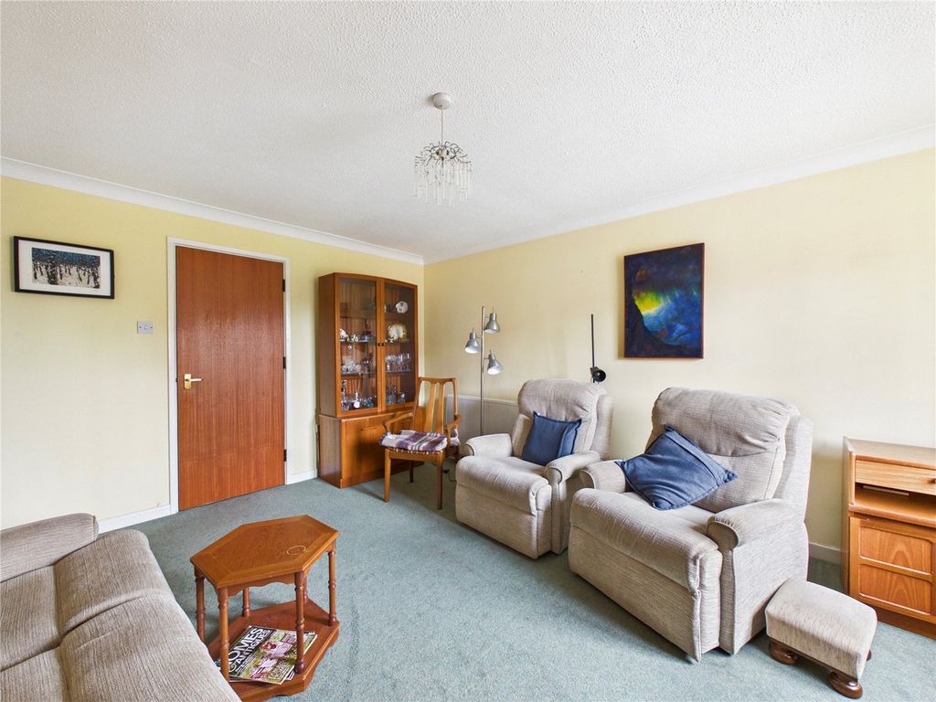 Property photo 2 of 8 Picture No. 07