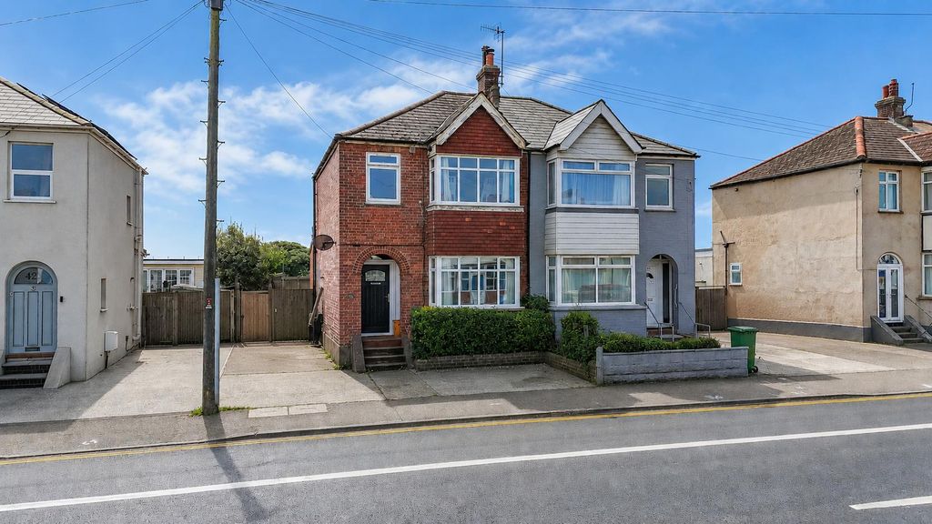 Property photo 1 of 26 Eec70A07-3Cbd-45A9-9Ff7-04Ab3c923313.Png