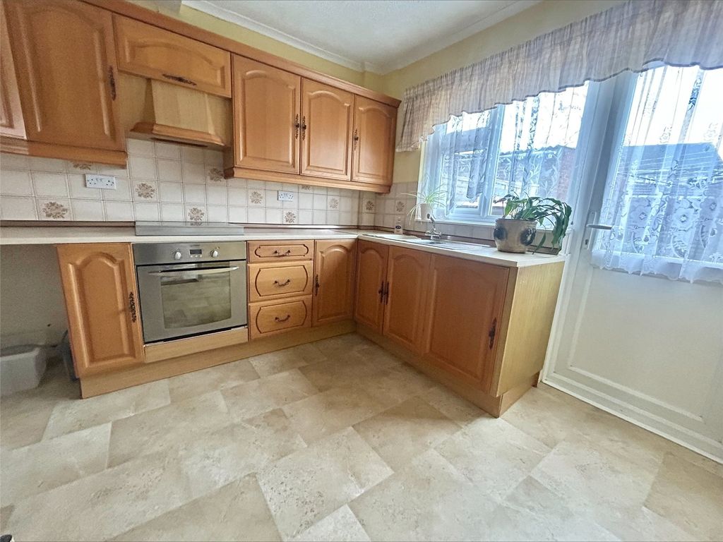 Property photo 2 of 17 Picture No. 06