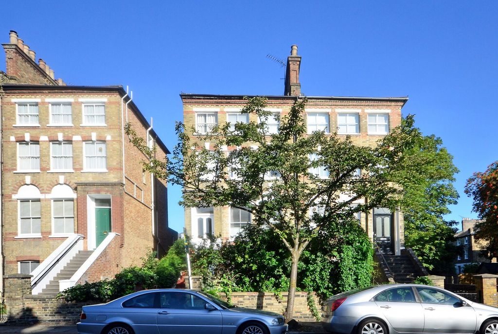 Property photo 1 of 22