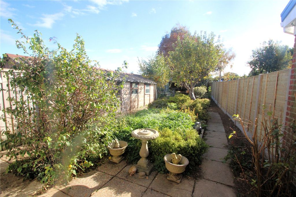 Property photo 3 of 12 Picture No. 17