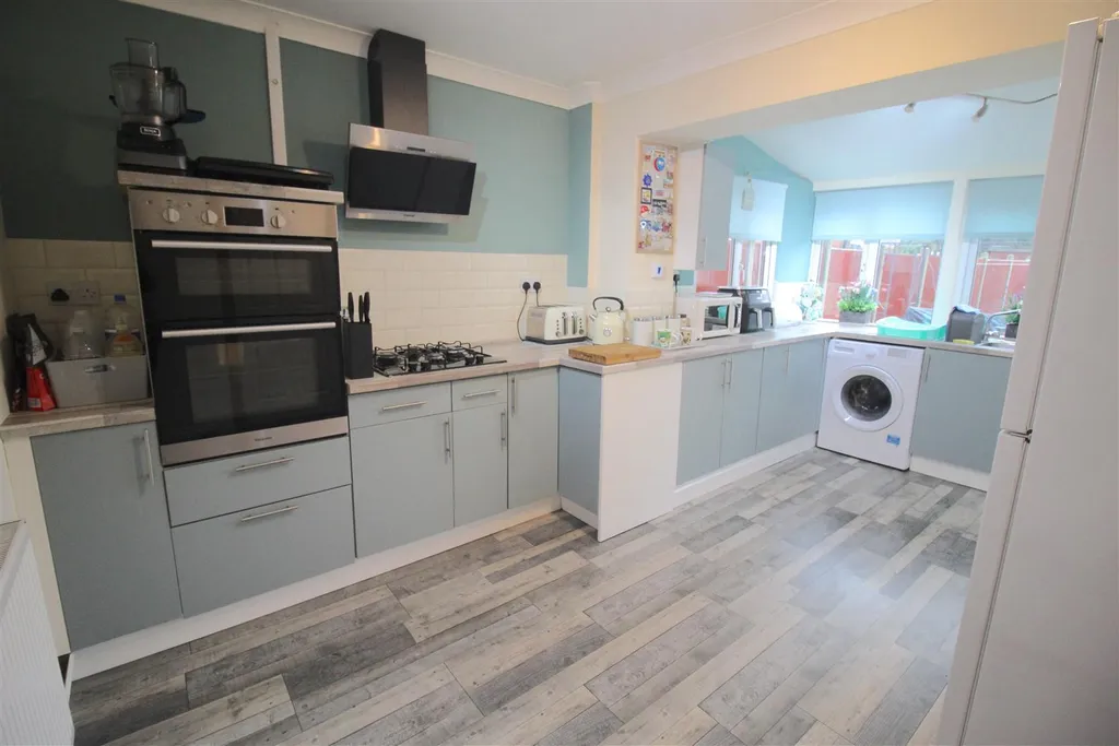 Plowden Road, Birmingham B33 - View 6