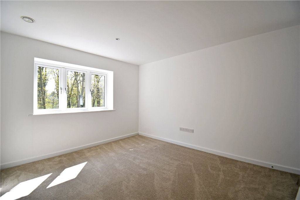 Property photo 3 of 11 Picture No. 07