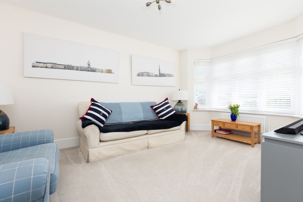 Property photo 2 of 24 4259973