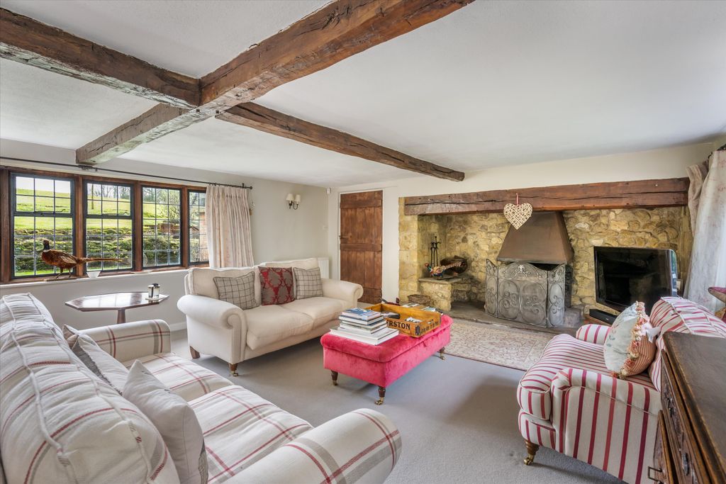 Property photo 2 of 31 Image