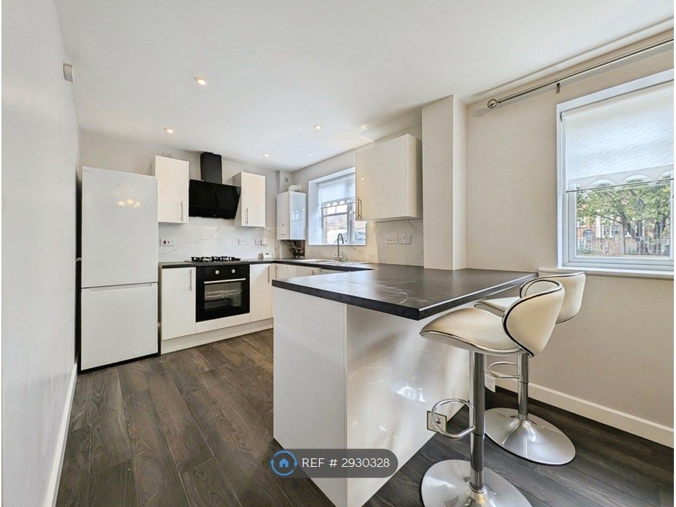 Property photo 1 of 9 Open Plan Kitchen