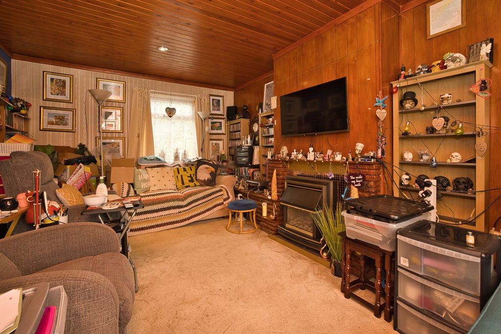 Property photo 2 of 10 Picture 2