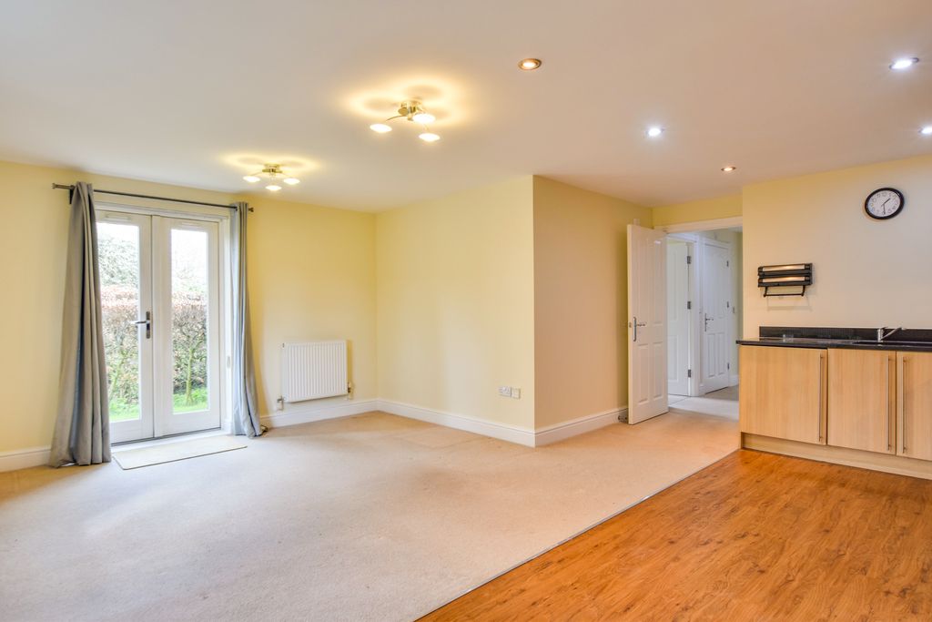 Property photo 2 of 13 Dsc_0987-Dsc_0989