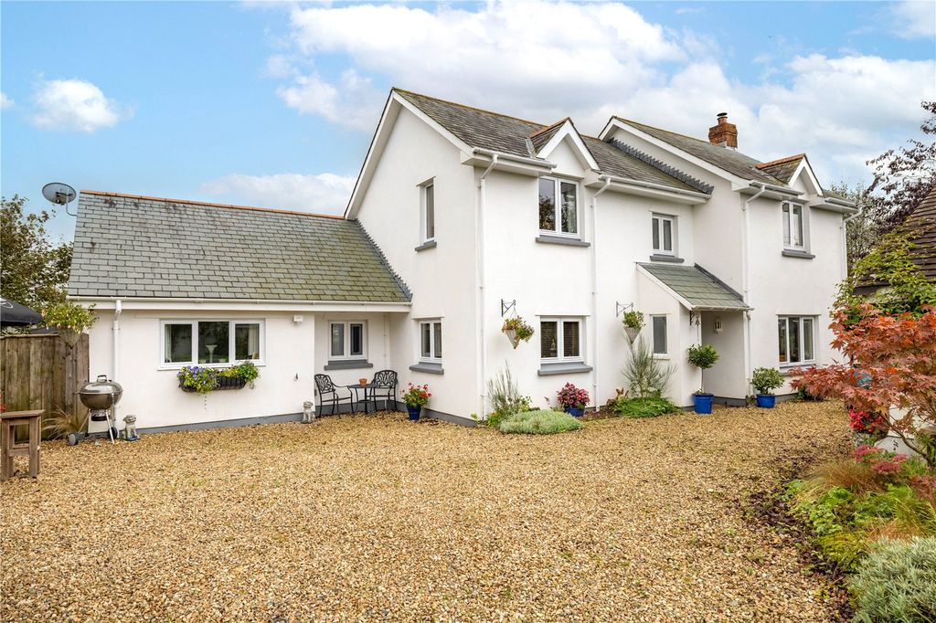 Property photo 1 of 41 Picture No. 16