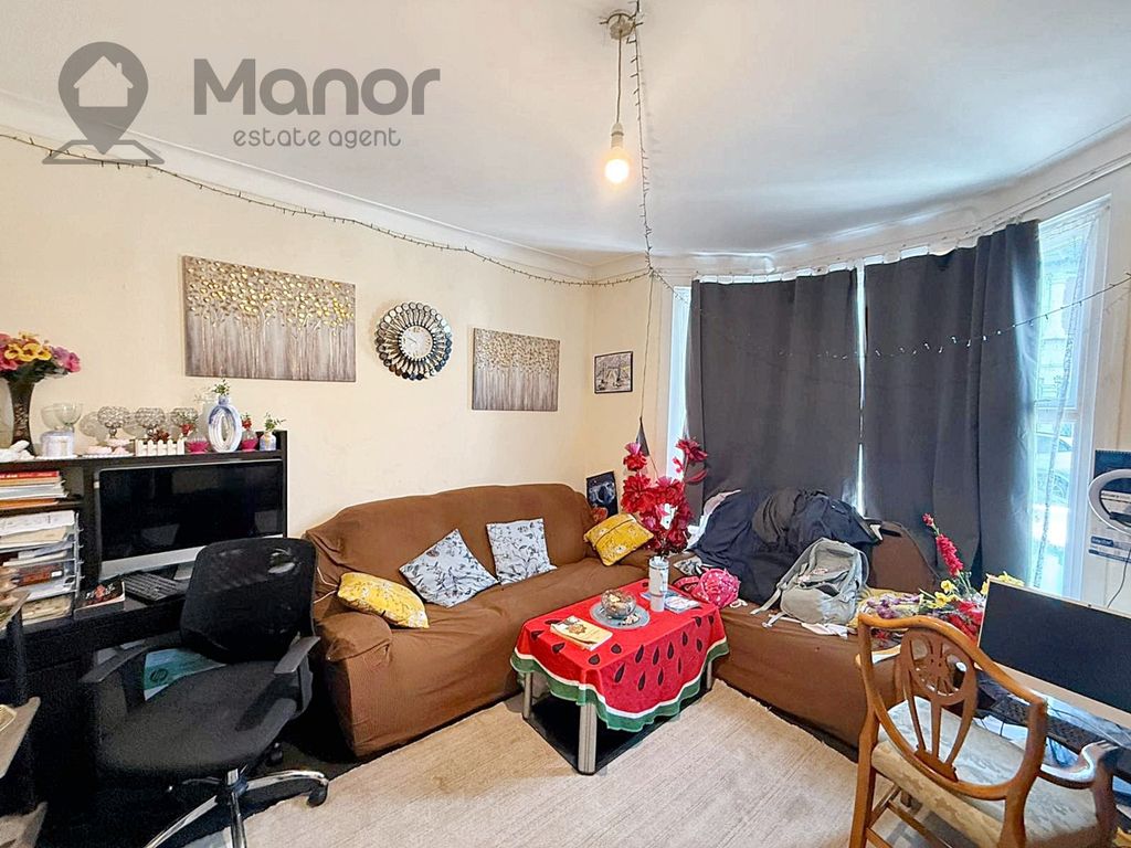 Property photo 2 of 22 Whatsapp Image 2025-10-04 At 13.08.00 (1)