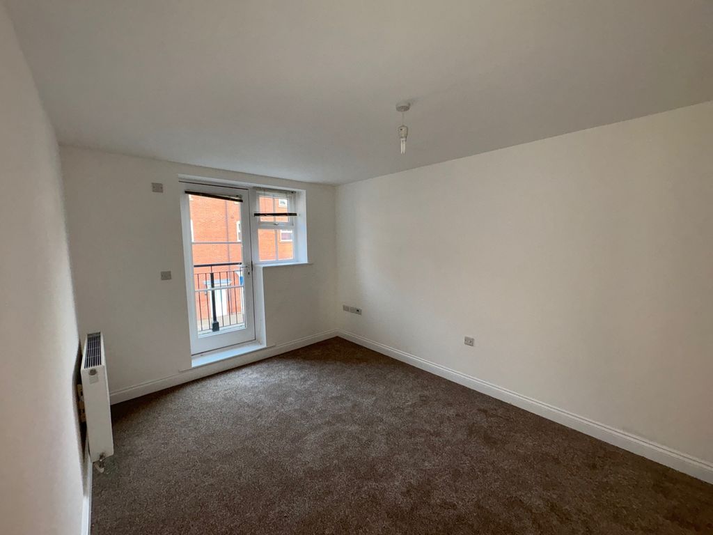 Property photo 3 of 8 Image