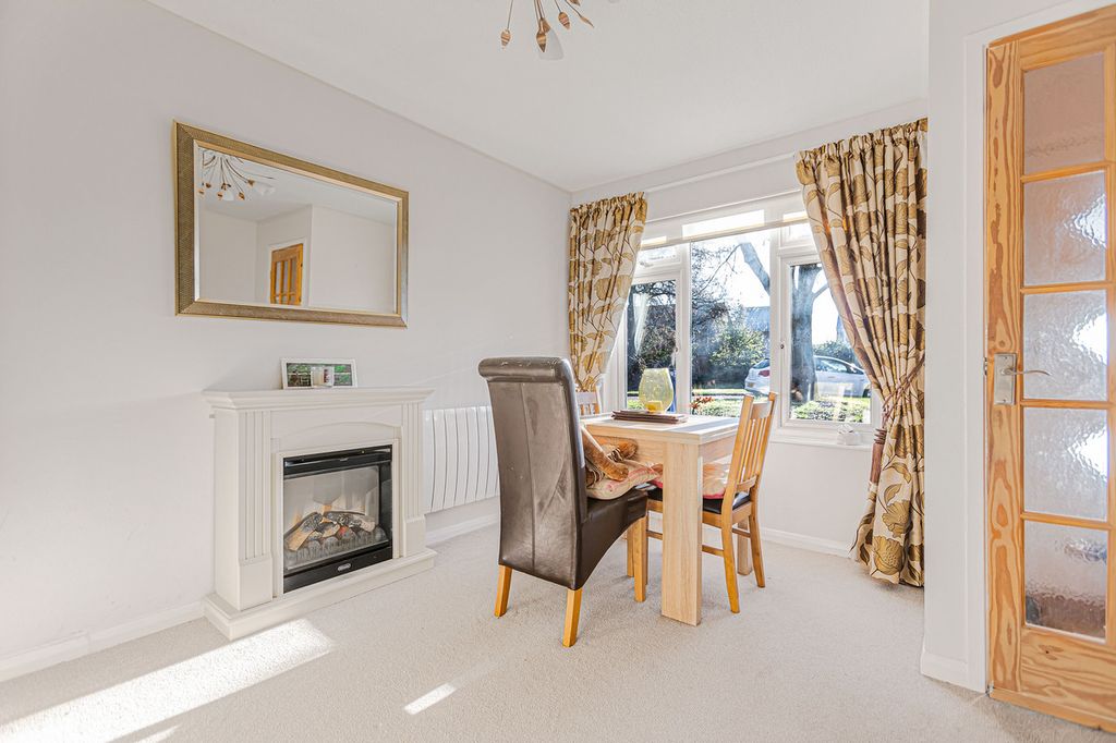 Property photo 3 of 26