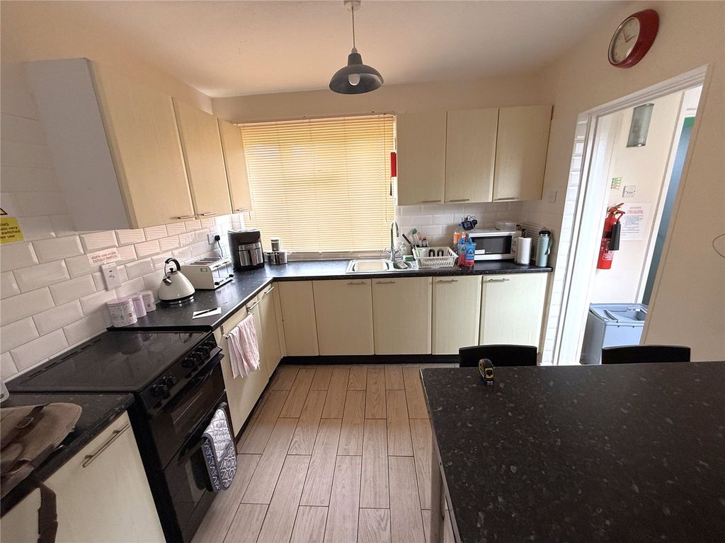 Property photo 2 of 10 Picture No. 02
