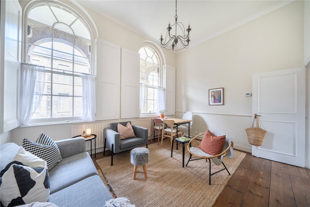 Property photo 1 of 12 Picture No. 19