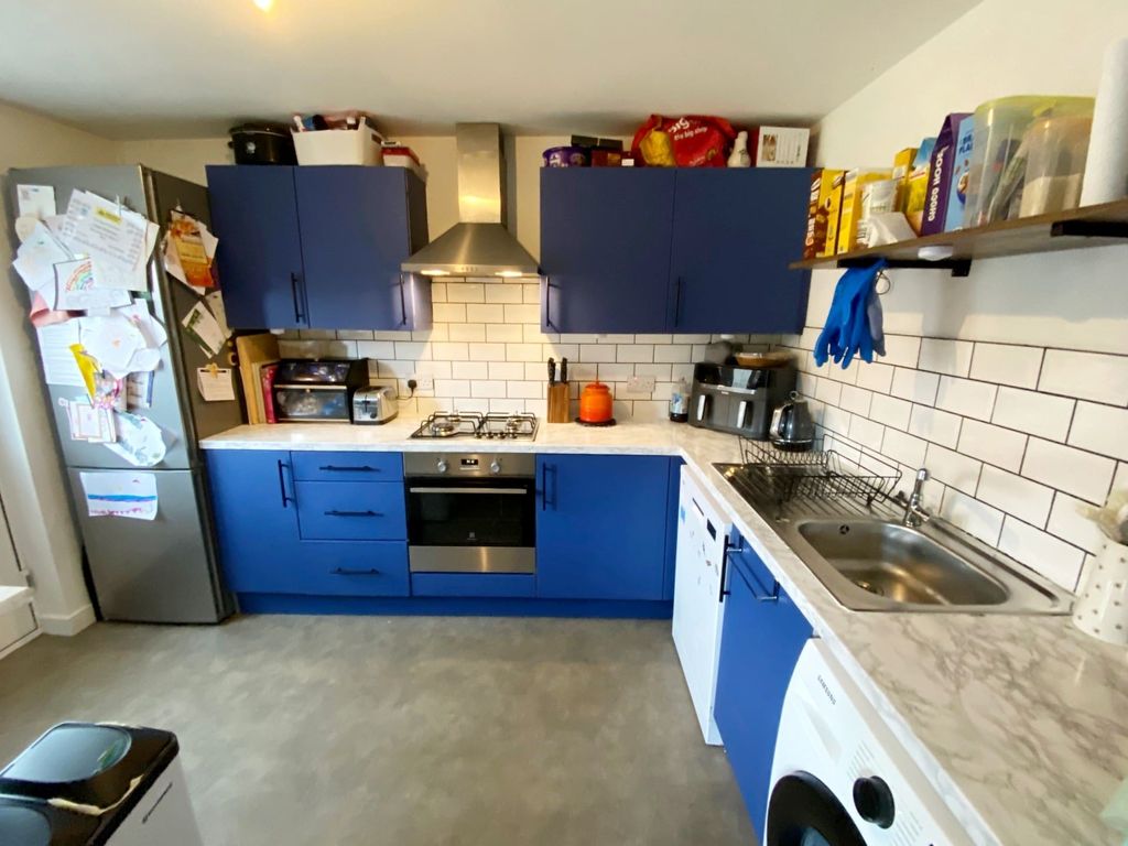 Additional image 6 of 3 bed semi-detached house for saleDalwhamie Street, Kinross KY13