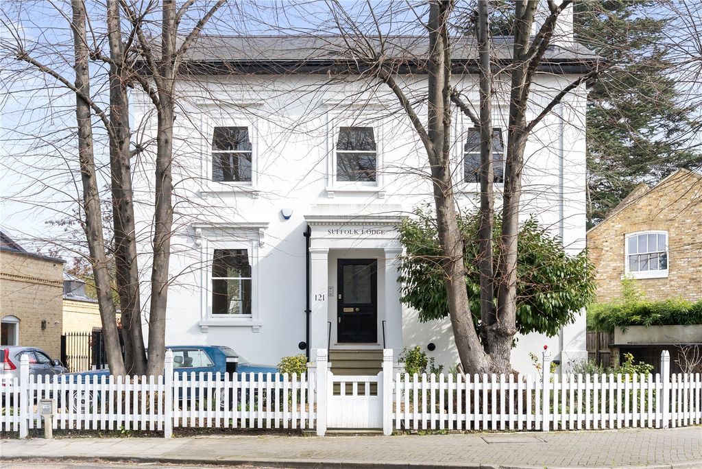 Property photo 1 of 29 Picture No. 42