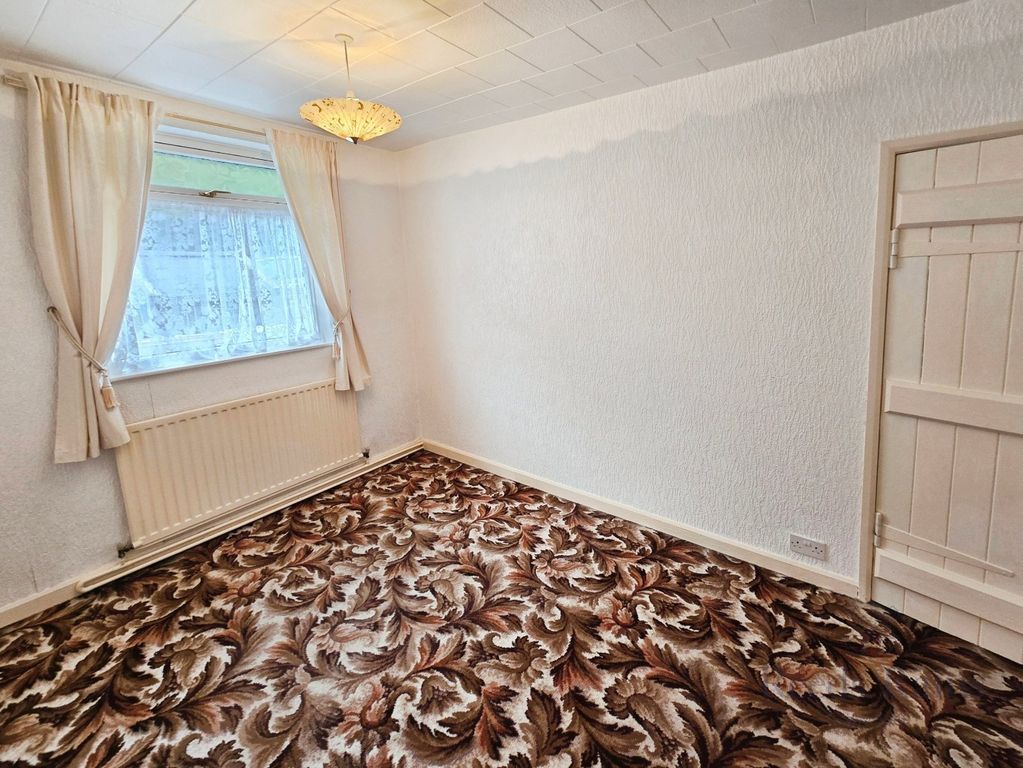 Property photo 3 of 15 Picture No. 09