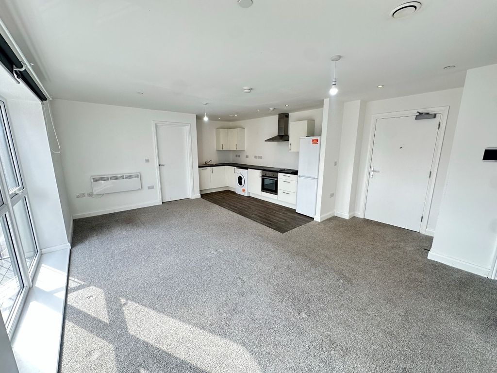 Property photo 2 of 9 4554991