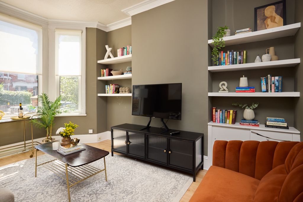 Property photo 2 of 20 Ln Fur 38_003