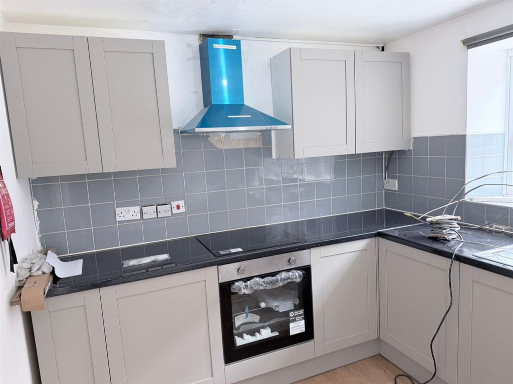 Property photo 1 of 11 3F675Ccf-F4F7-4127-8046-Fe6Ae59Cf187.Jpg