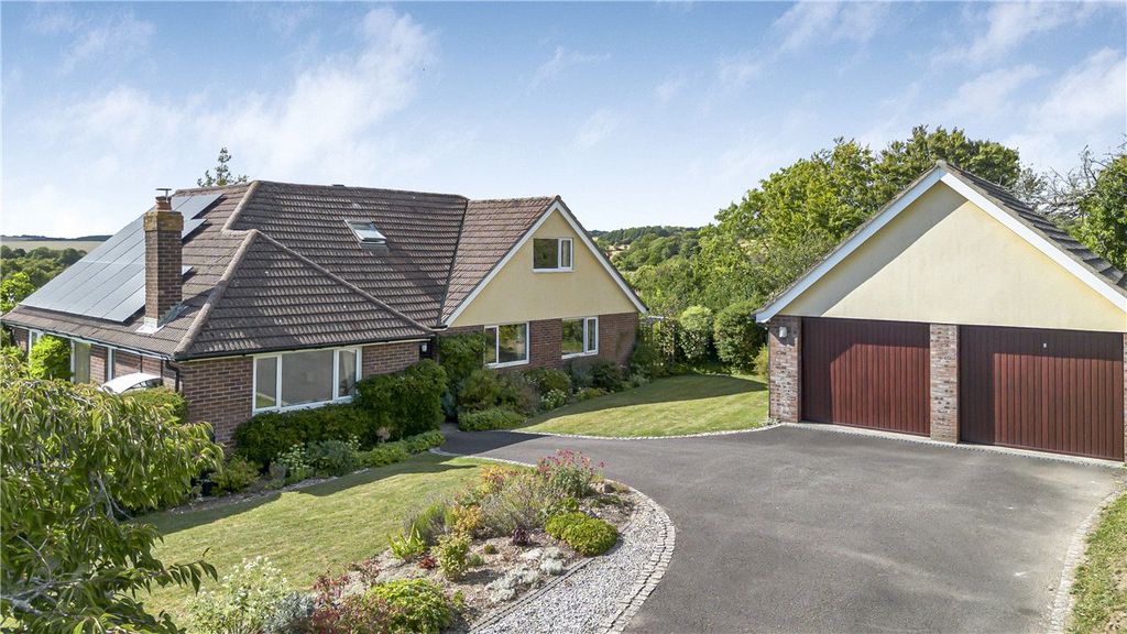 Property photo 1 of 18 Front