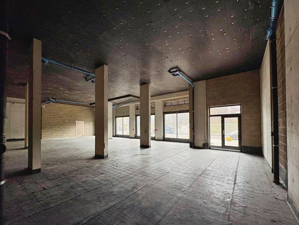 Property photo 2 of 12 Photo 2