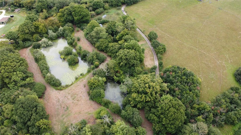 Property photo 3 of 14 Picture No. 27