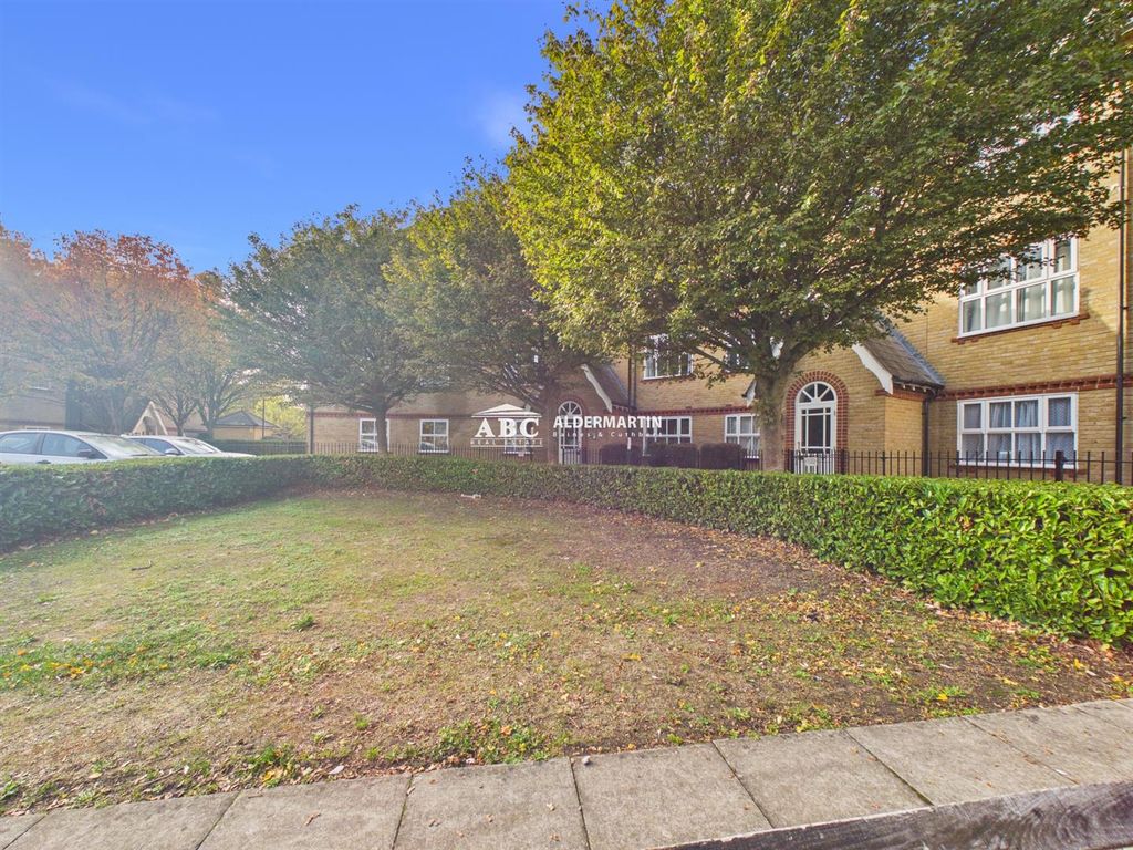 Property photo 1 of 9 Cam03827G0-Pr0187-Still010.Jpg