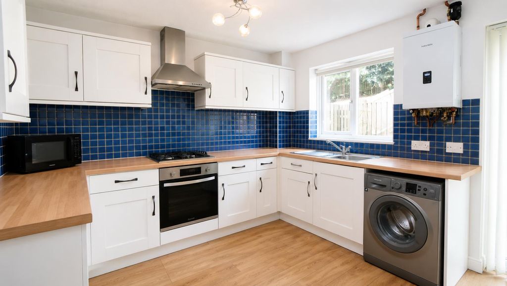 Property photo 3 of 12 06d8B31c-Dfc3-4c4A-9435-01c227d76F81.Png