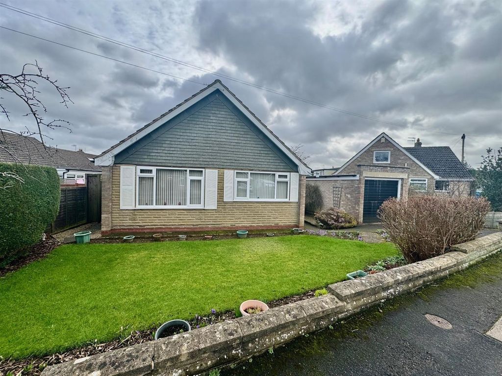 Property photo 1 of 28 Front.Jpg