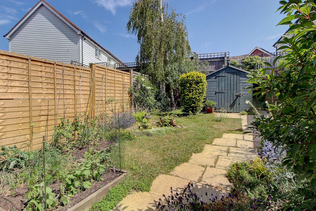 Property photo 3 of 21