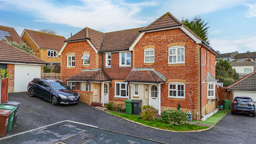 Property photo 1 of 20 Image00011.Jpg