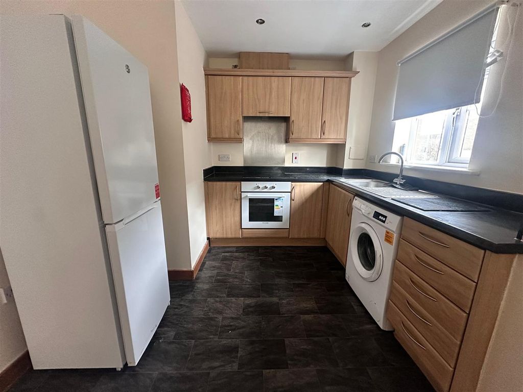 Property photo 2 of 9 Whatsapp Image 2025-11-13 At 12.49.26 Pm (1).Jpeg