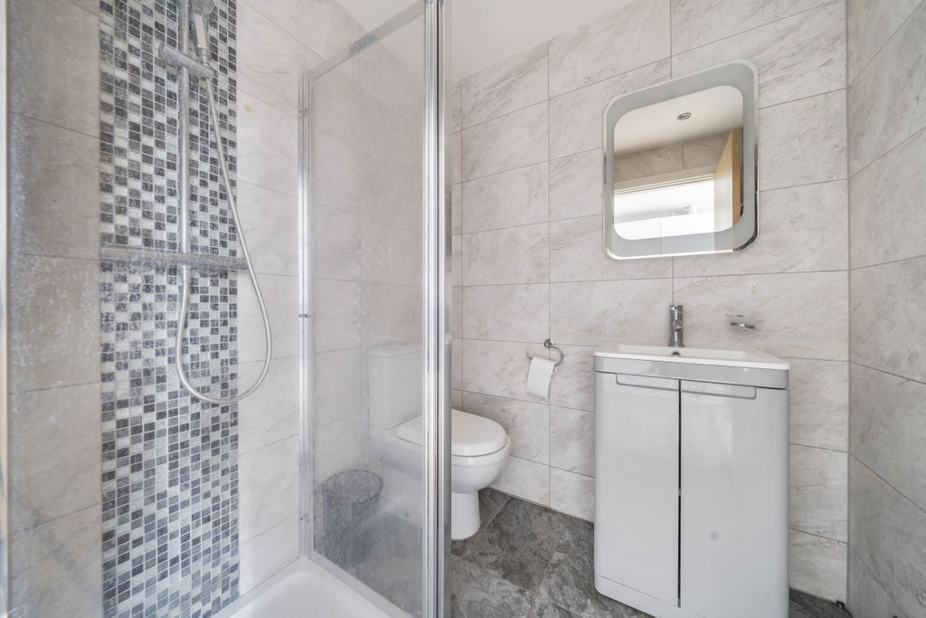 Property photo 3 of 6 955582 (6)