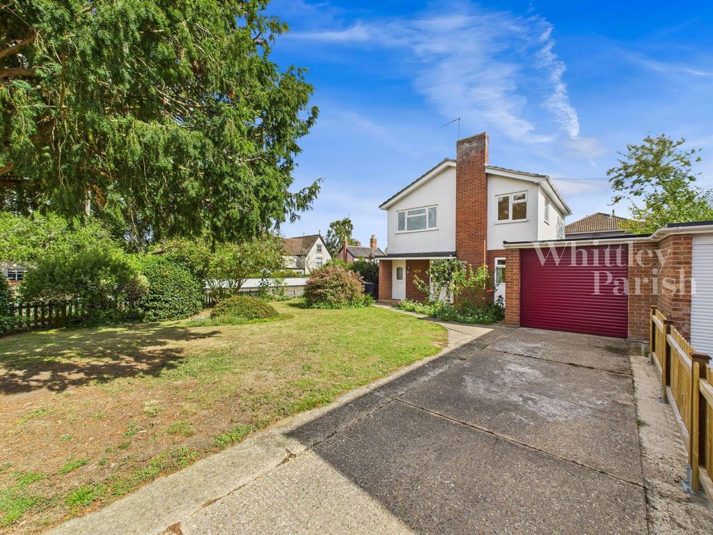 Property photo 1 of 18