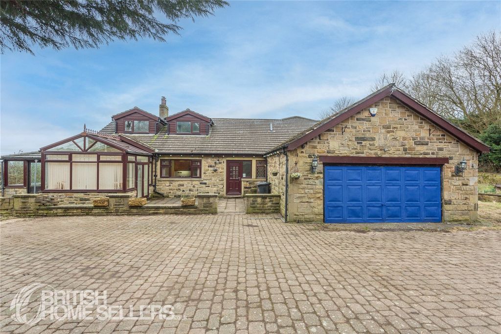 Property photo 1 of 44 Picture No. 27