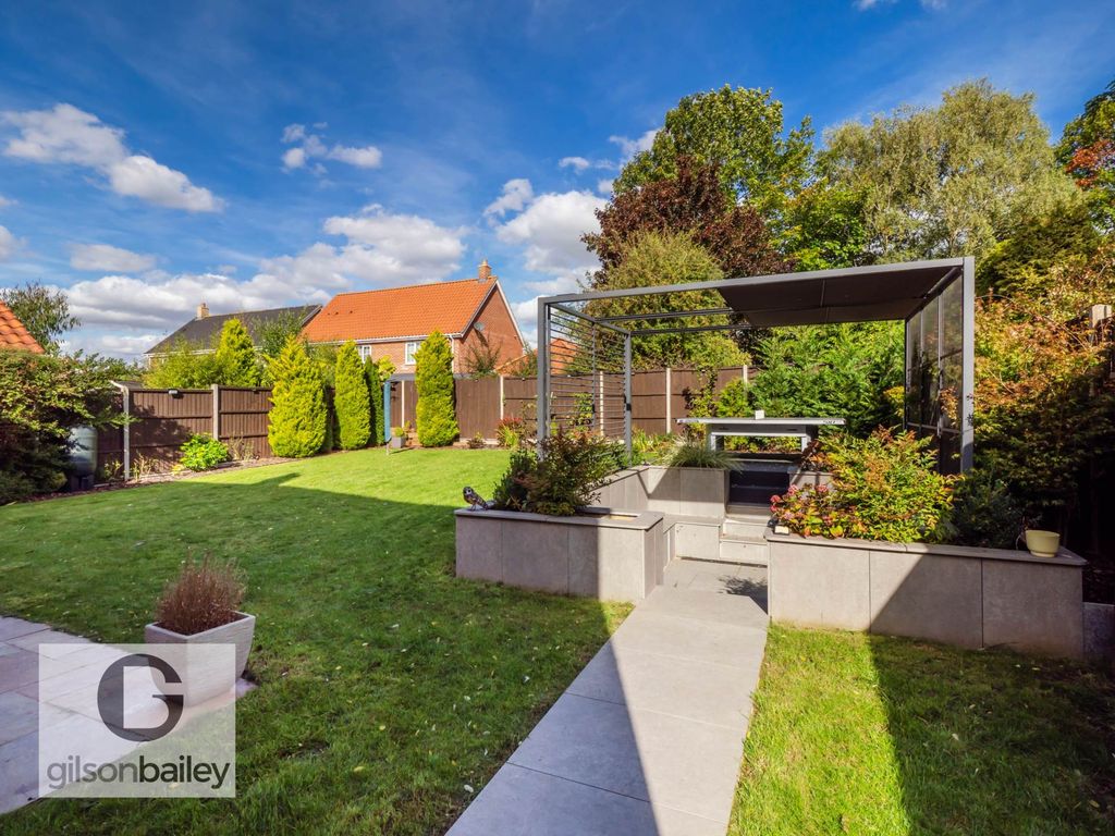 Property photo 3 of 22