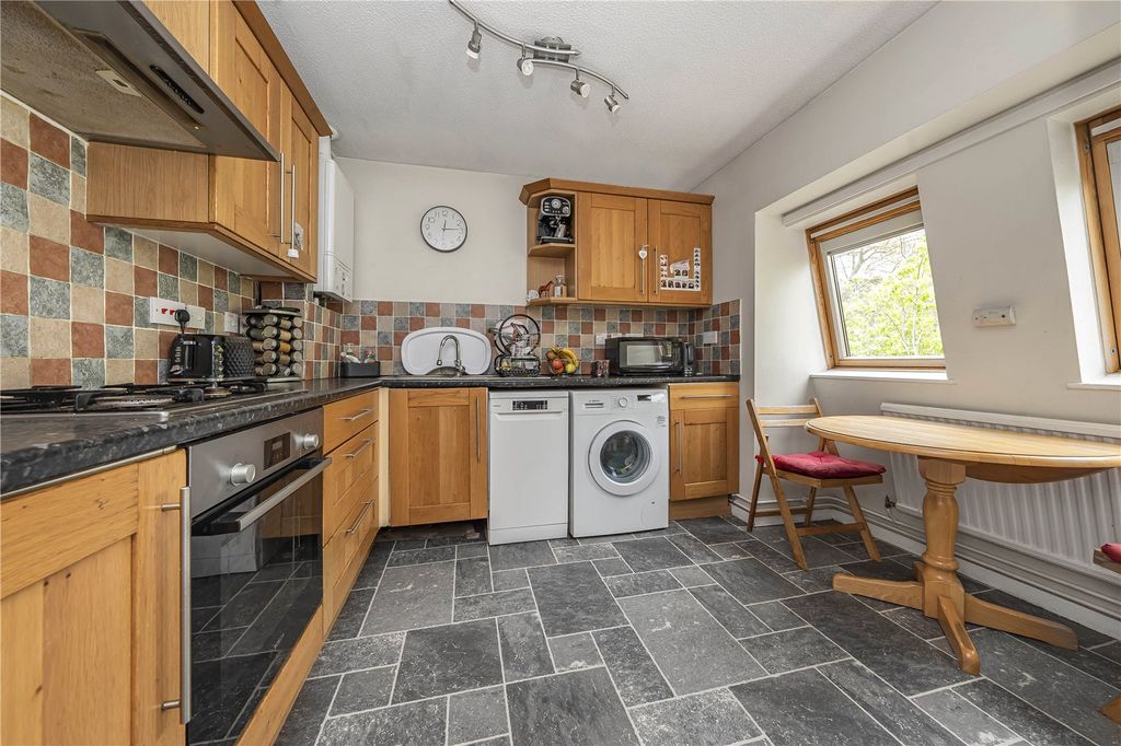 Property photo 2 of 9 Picture No. 05
