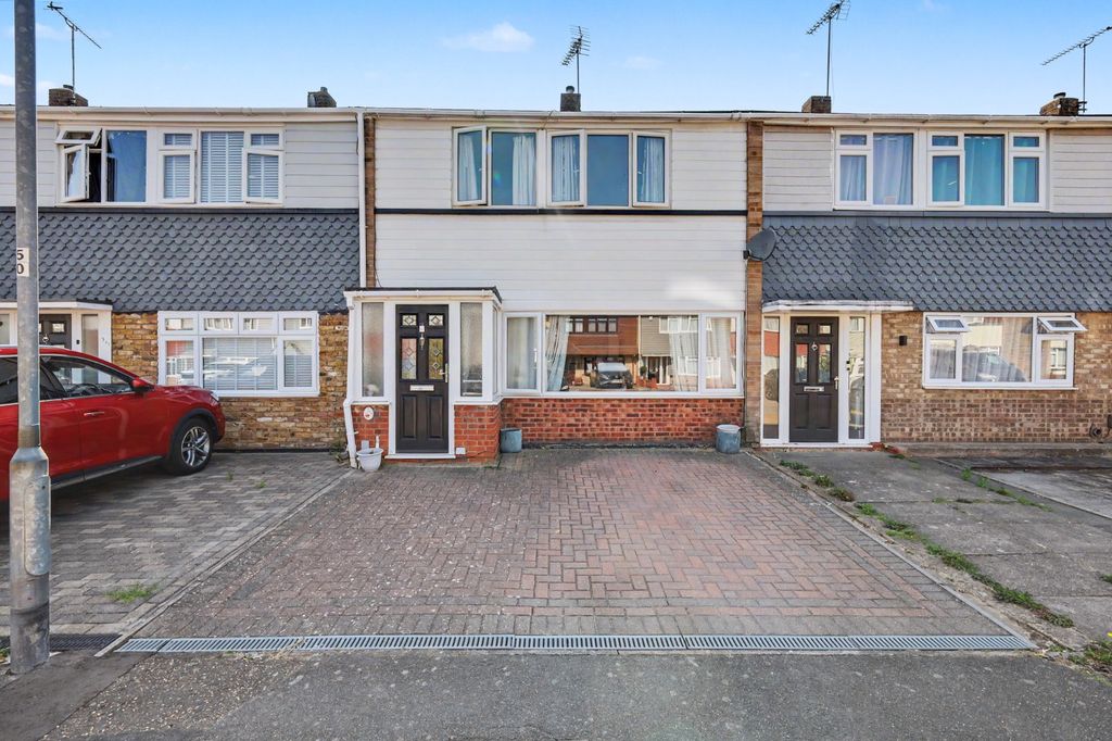 Property photo 1 of 13 5371001