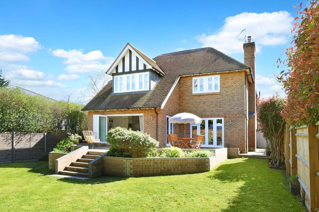 Property photo 3 of 22 Picture No. 05