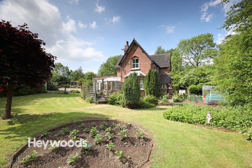Property photo 1 of 56 0F1A8754