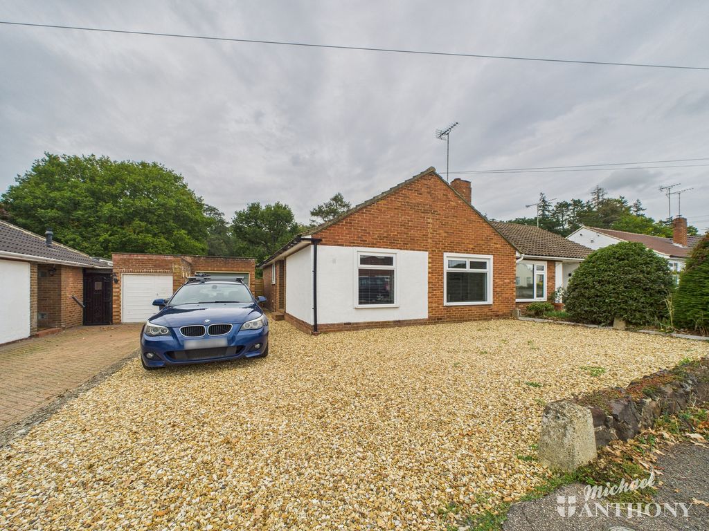 Property photo 1 of 24 Cam02773G0-Pr0362-Still043