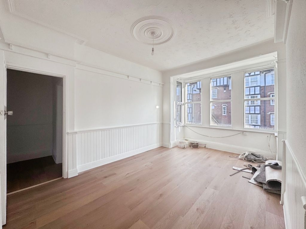 Property photo 3 of 13 Living Room