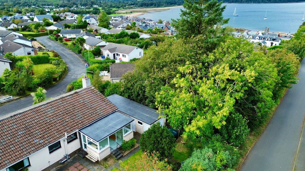 Property photo 2 of 41 Rear Elevation To The Sea