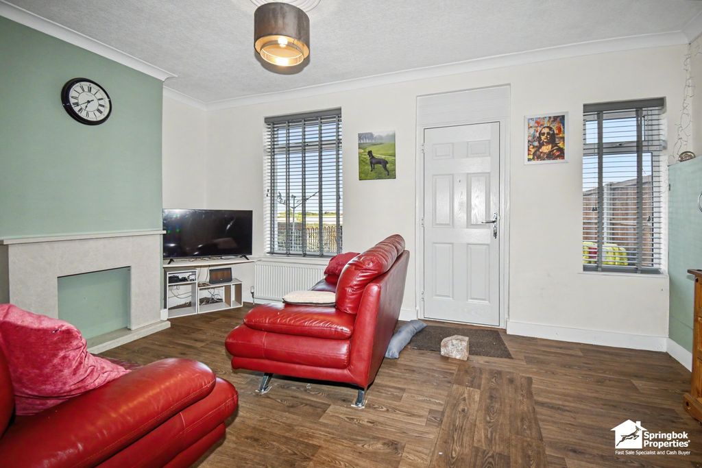 Property photo 2 of 10 Image 1
