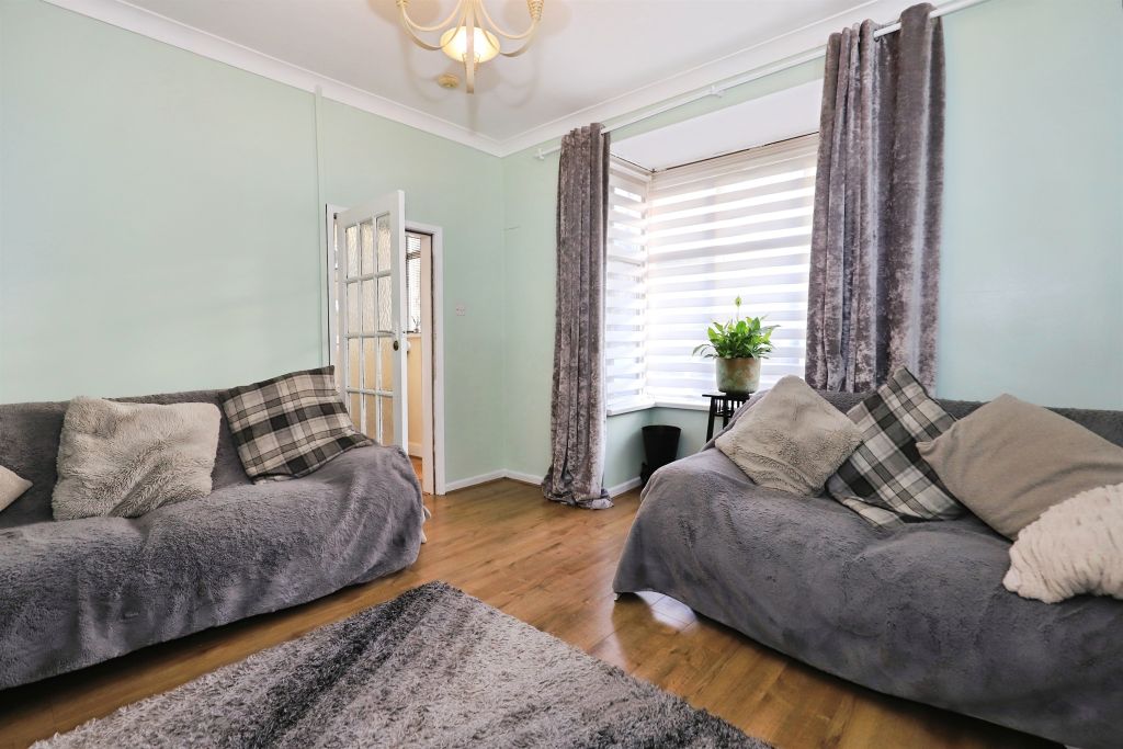 Property photo 3 of 20